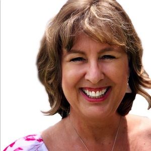 Meet your Posher, Valerie